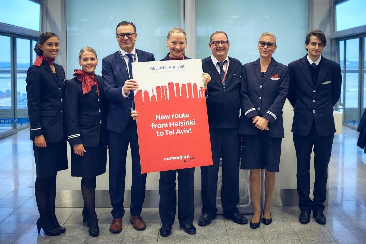 Helsinki-Vantaalla juhlittiin Norwegianin reittiavauksia Tel Aviviin ja Agadiriin
