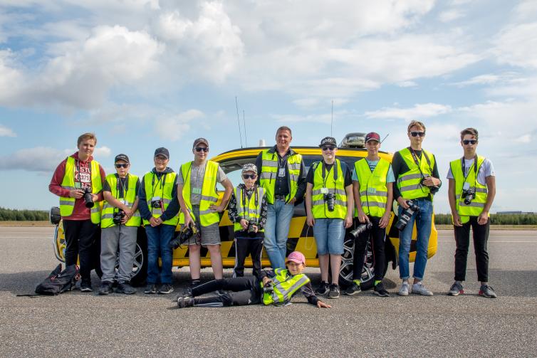 Group photo of spotters at HELspotting day 2019