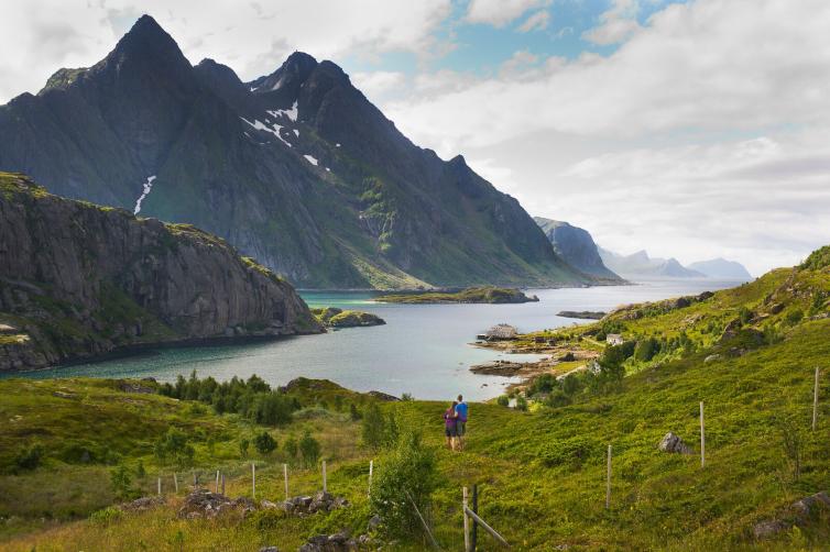 Maisemakuva Norjan lofooteista