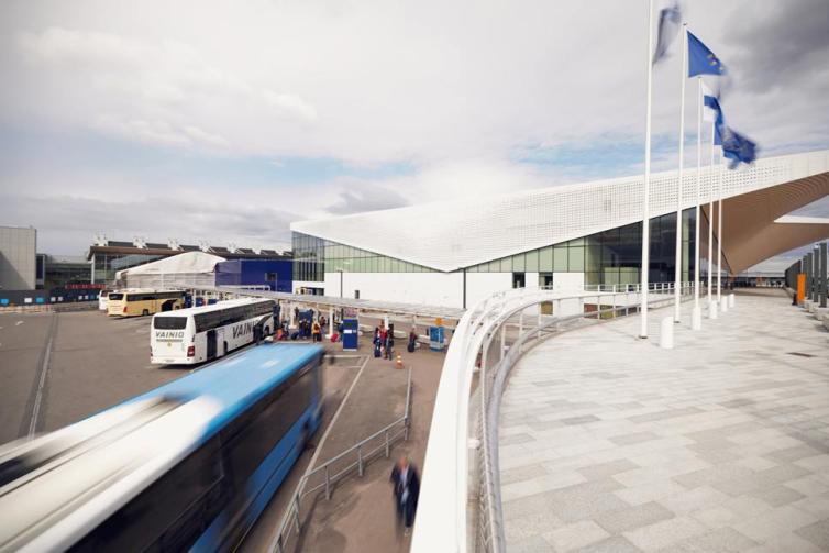 Bussiterminaali_maaliikenne