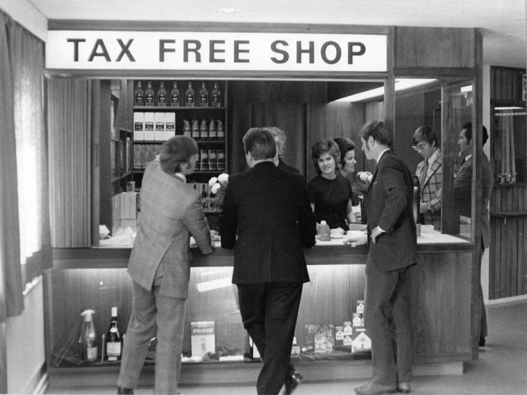 Turun lentoaseman tax free-myymälä 1970-luvulla