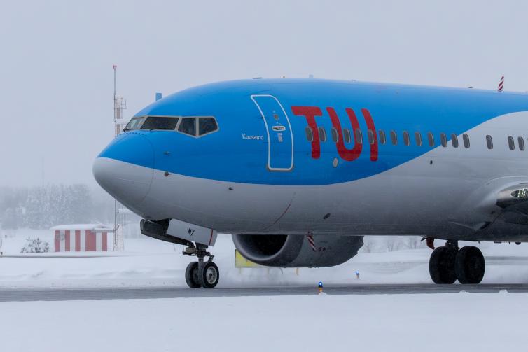 Kuusamo-lentokone saapui Kuusamon lentoasemalle