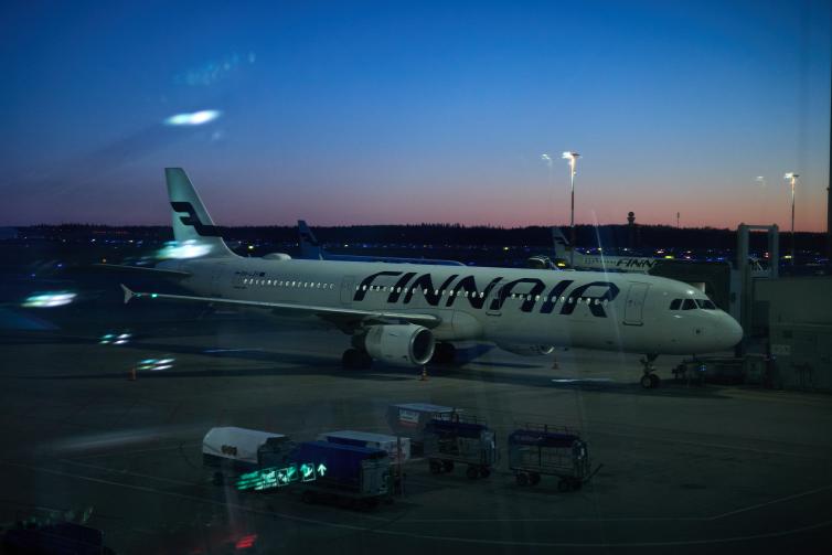 Finnairin Valencian ensilennon lentokone Helsinki-Vantaalla