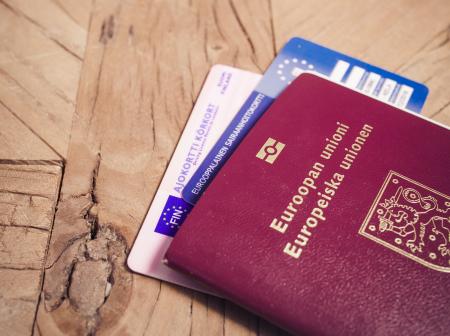 Matkustusasiakirjat.