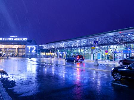 T2-entrance Christmas lights