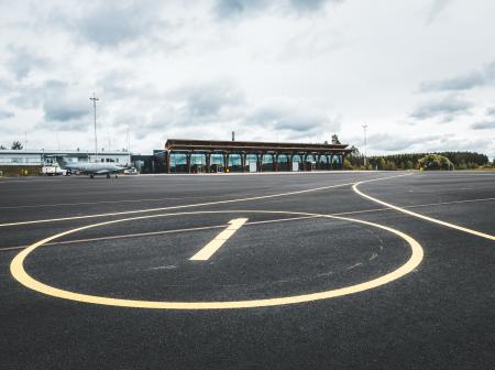 Lähikuva Jyväskylän kiitotiestä