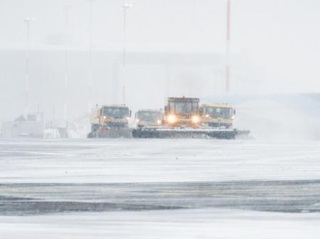 Talvikunnossapito Helsinki-Vantaalla