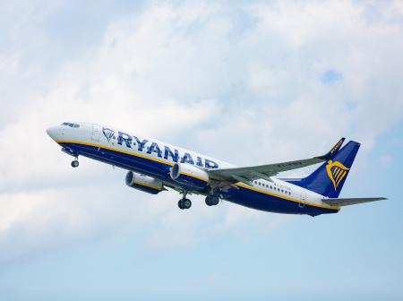 Ryanairin lentokone ilmassa