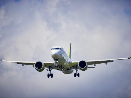 Air Baltic lentokone taivaalla