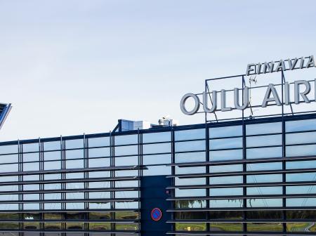 Oulun lentoaseman terminaalirakennus