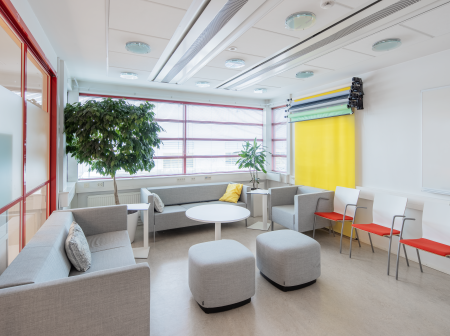 Toimistotila: Tullimiehentie 10