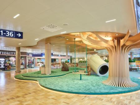 Uusi myymälä- ja ravintola-alue portilla 30 