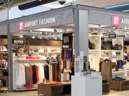 Store front of Airport Fashion at Helsinki airport.