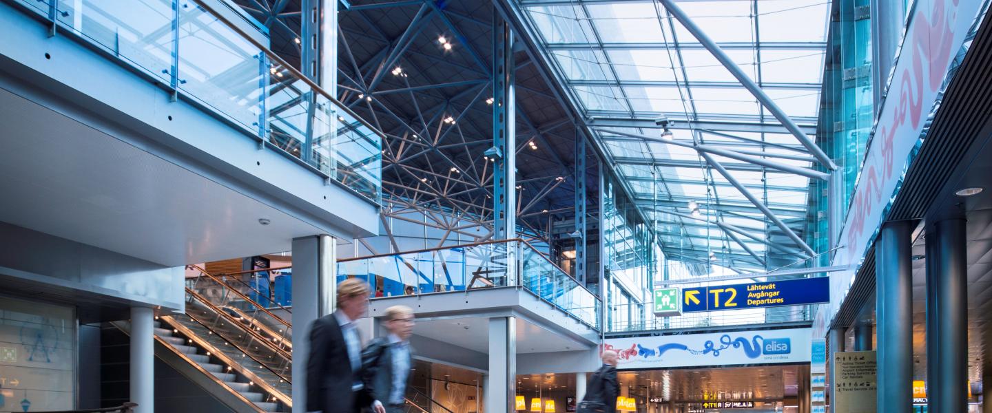 Where to buy a mobile phone plan at Helsinki Airport? Finavia