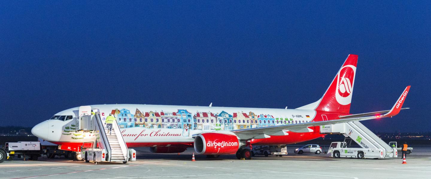 The airberlin Christmas plane visits Helsinki Airport Finavia