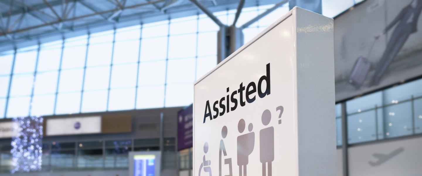 Helsinki Airport has own security line for families travelling with