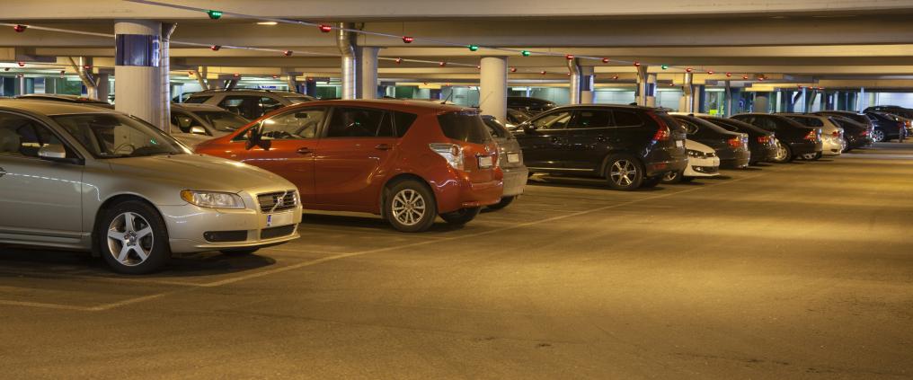Picture of cars parked in a parking space at Helsinki airport