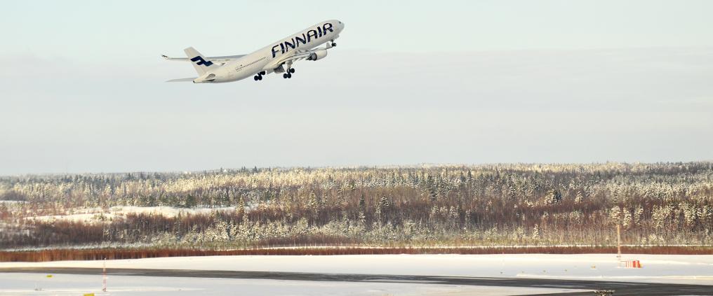 Lentokone nousee Helsinki-Vantaalta