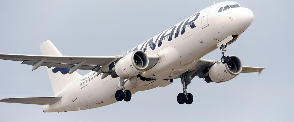 Finnairin kone taivaalla