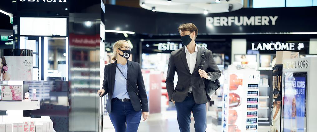 smooth travelling matkustajat