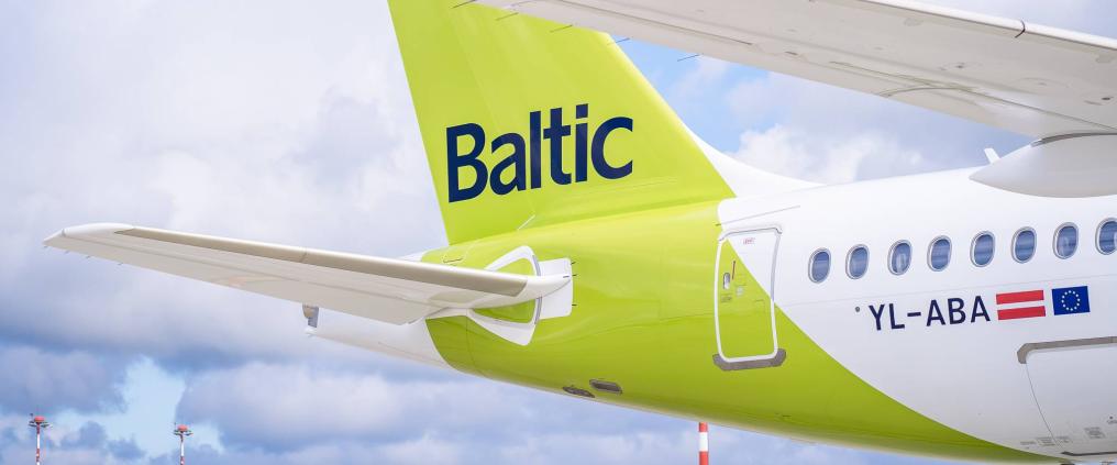 Air Baltic koneen pyrstö