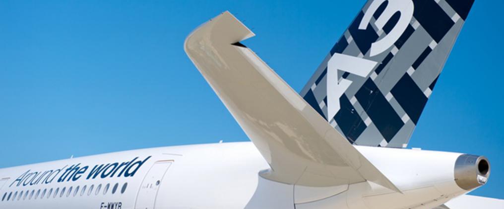 Kuva Airbus A350XWB lentokoneesta.