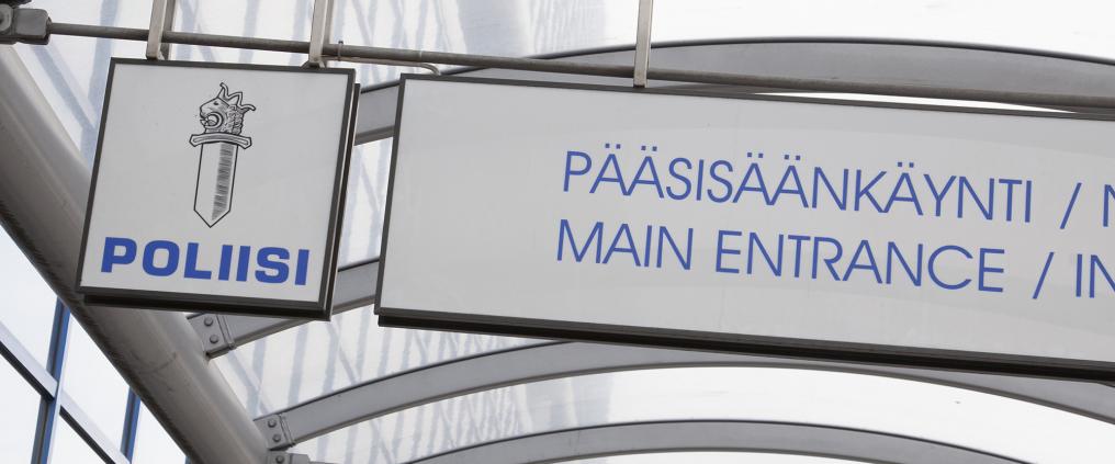 The entrance sign of police station at Helsinki Airport.