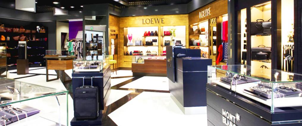 Kauppa,jossa on monien eri valmistajien tuotteita.