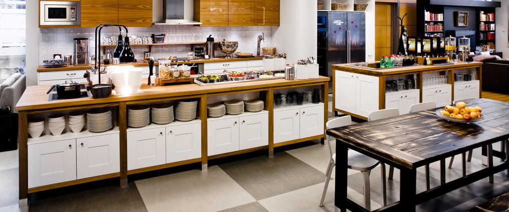 Breakfast area of AlmostHome lounge.