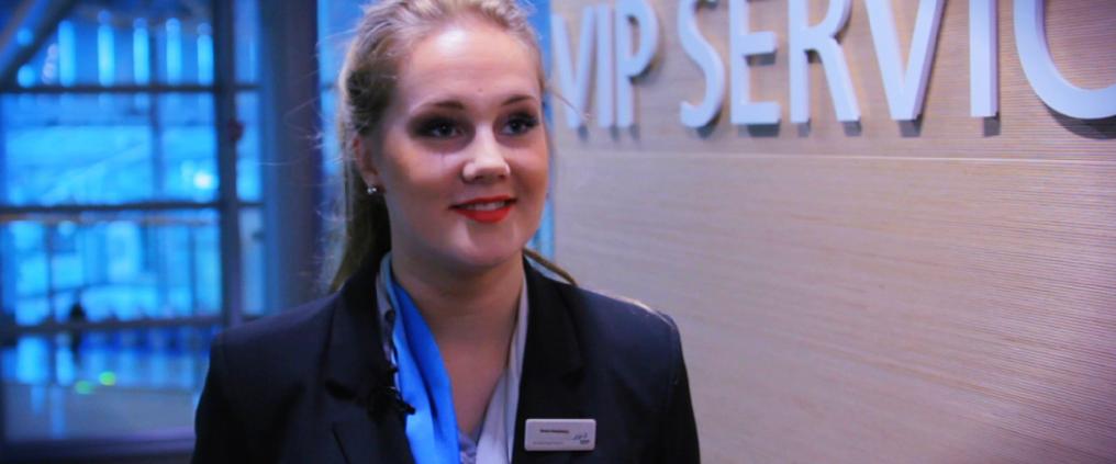 Meeting hostess of Congress T2 Helsinki Airport, Noora Keskitalo.