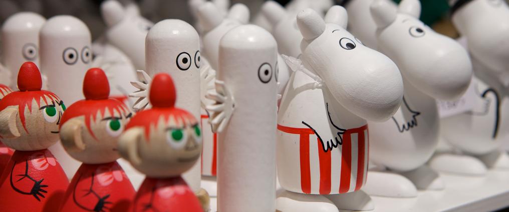 Puisia Muumifiguureita.