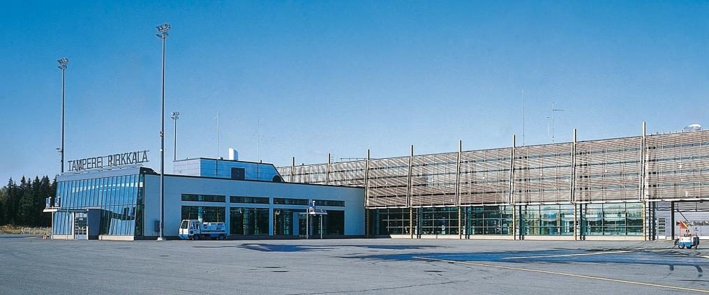 Tampereen Pirkkalan lentokenttä.