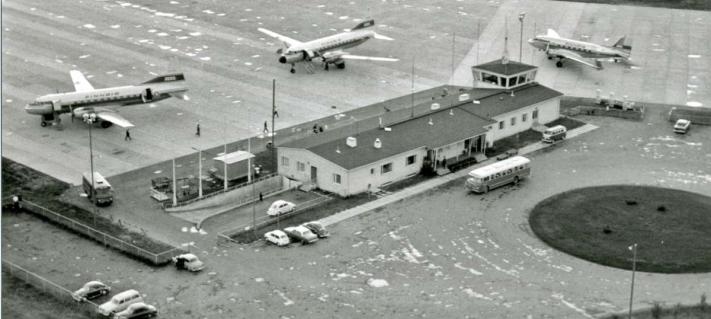 Oulun lentoasema kuvattuna vuonna 1964